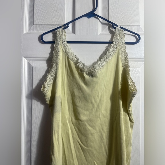 Plus size Y2K 1x August Silk Yellow ribbed lace tank top with sequin beads - Picture 9 of 9